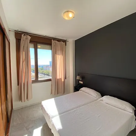 Sevillahome-apartamento Complejo Piscina Parking Apartment *